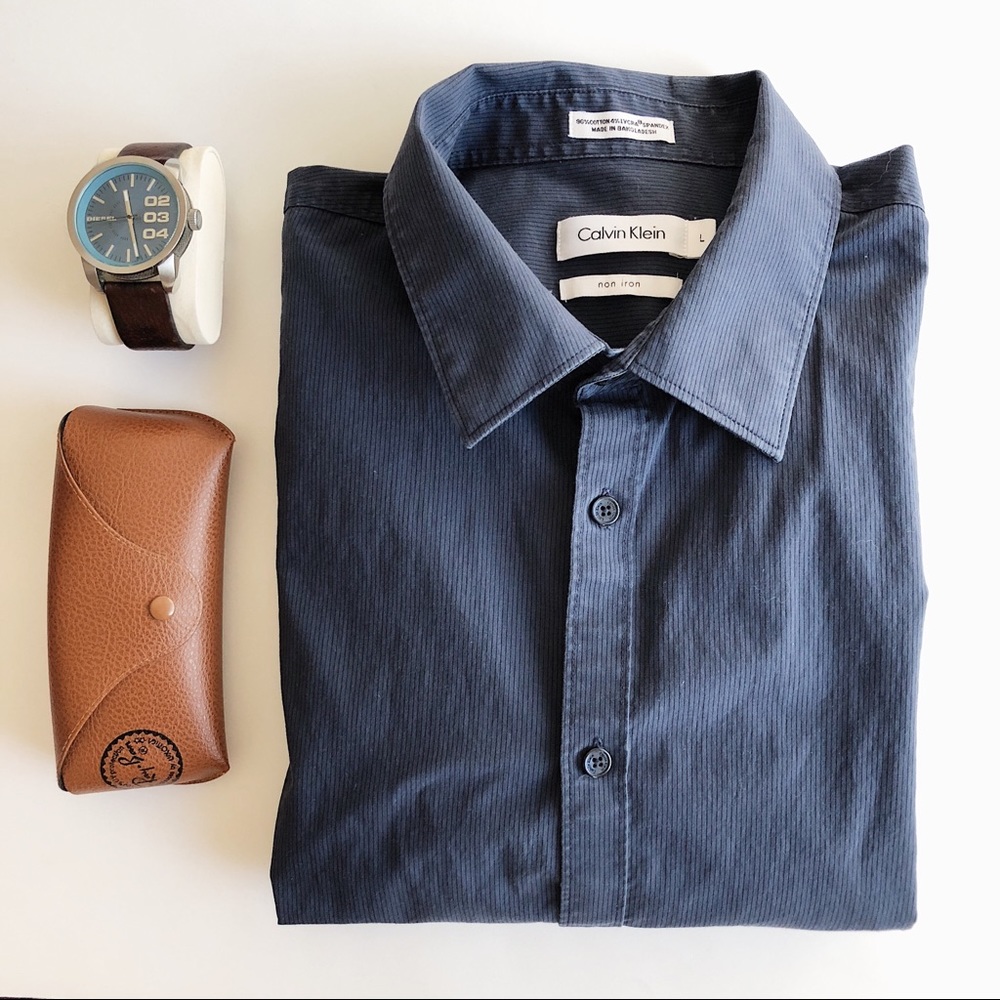 Calvin Klein navy long-sleeve button down shirt
